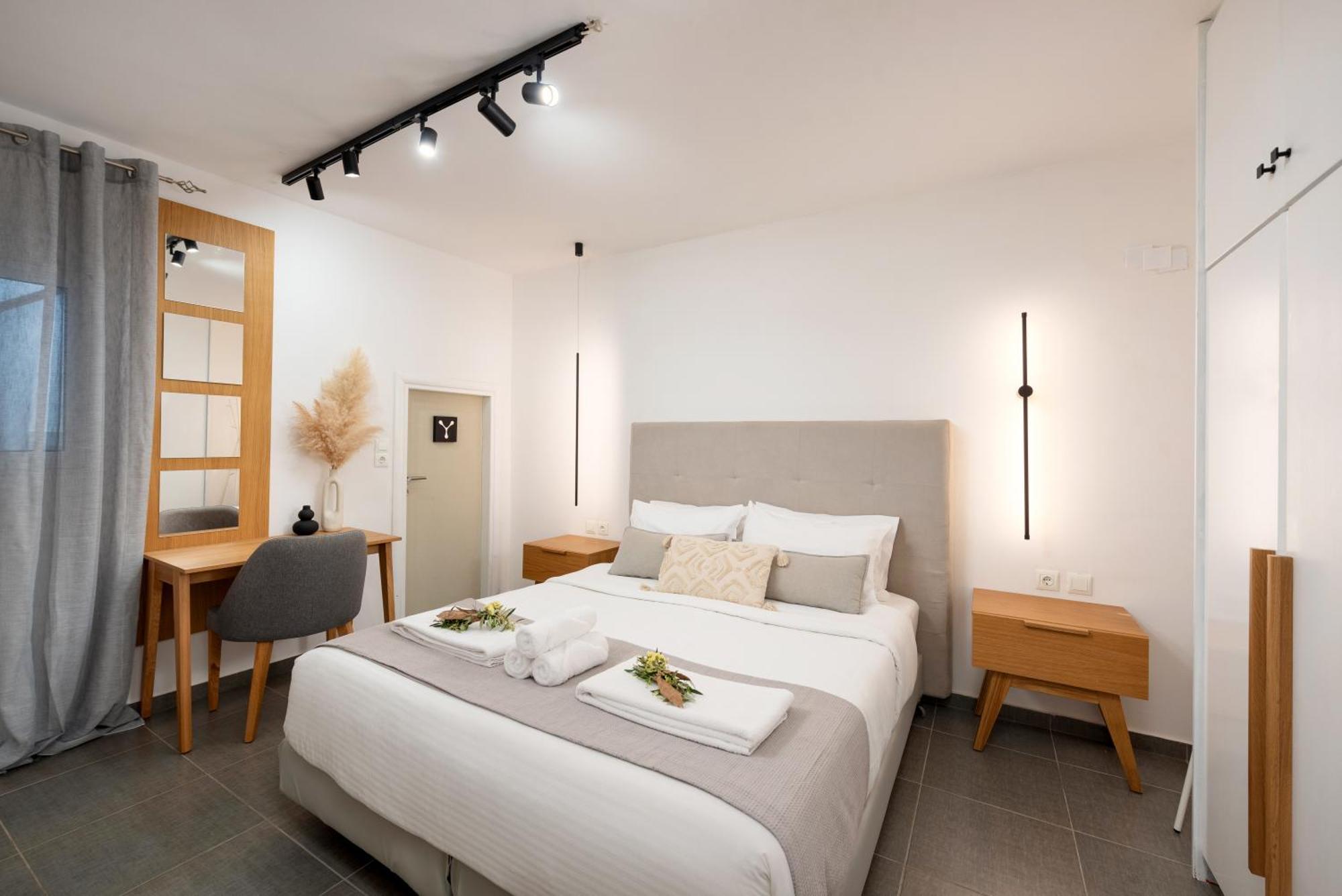 Hypnosis Beachside Villa With Private Heated Pool Georgioupoli Ngoại thất bức ảnh