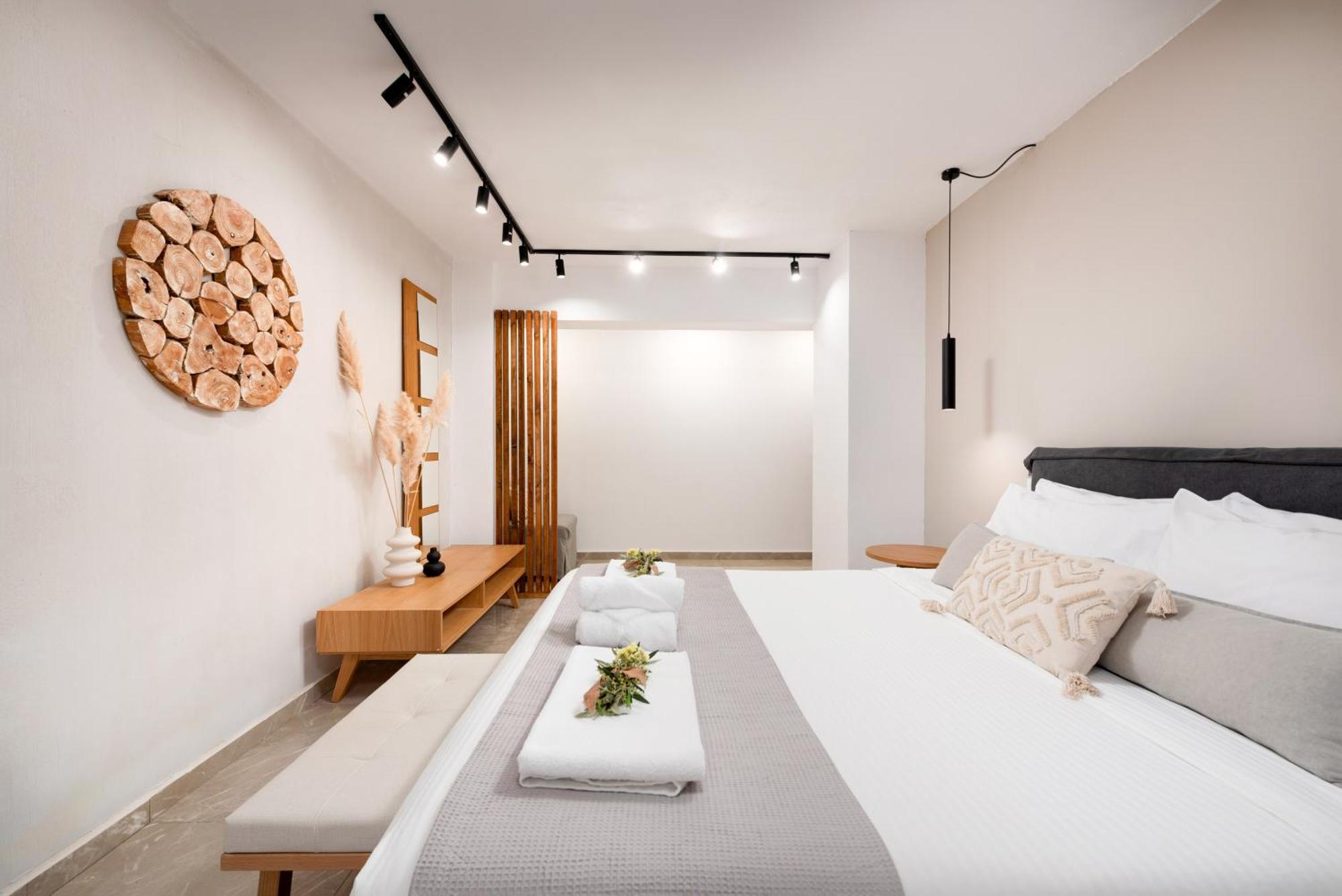 Hypnosis Beachside Villa With Private Heated Pool Georgioupoli Ngoại thất bức ảnh