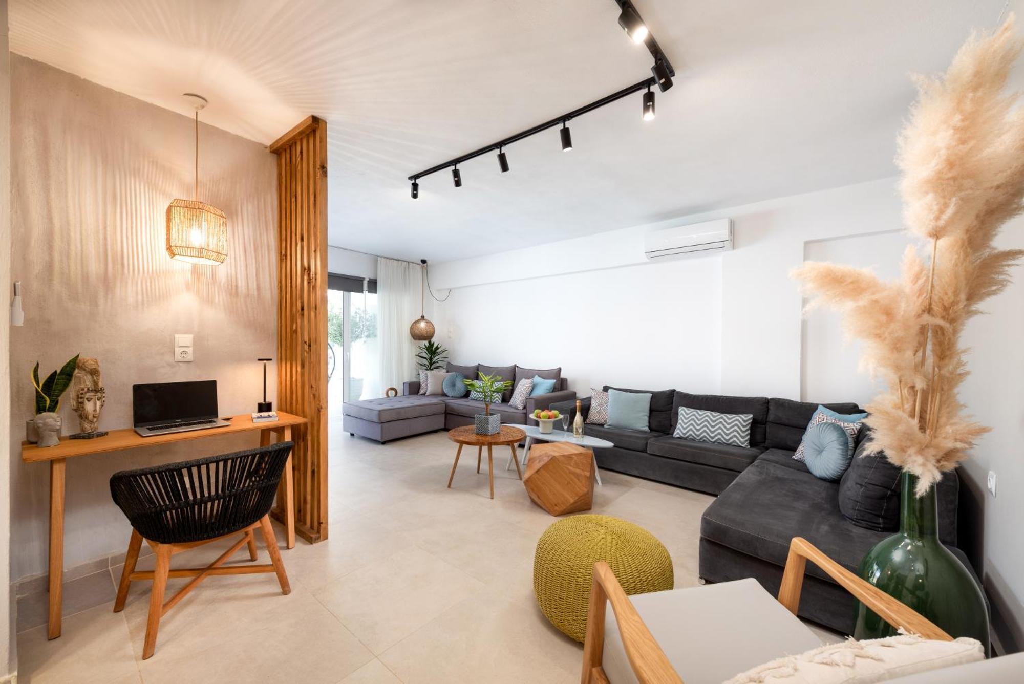 Hypnosis Beachside Villa With Private Heated Pool Georgioupoli Ngoại thất bức ảnh