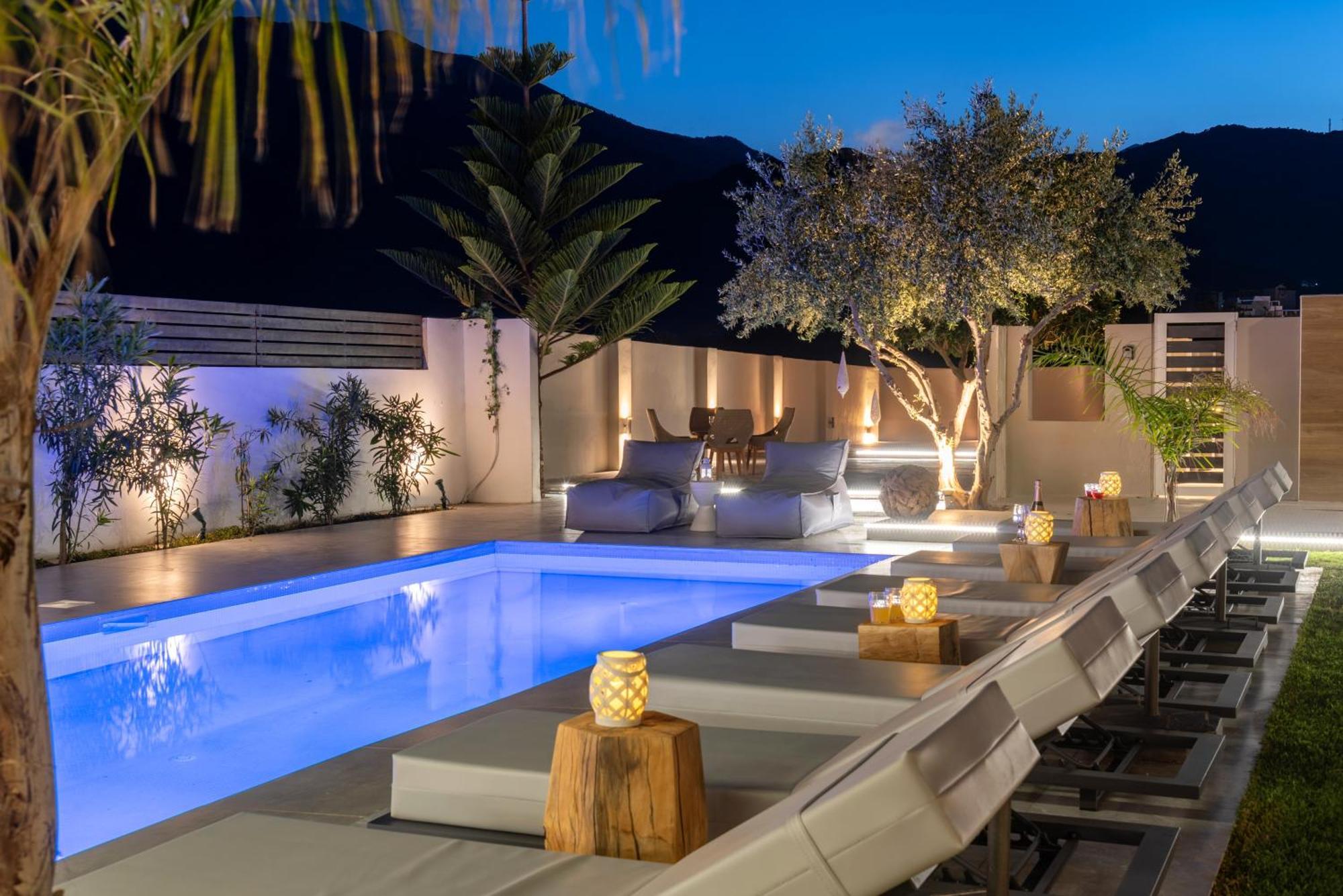 Hypnosis Beachside Villa With Private Heated Pool Georgioupoli Ngoại thất bức ảnh