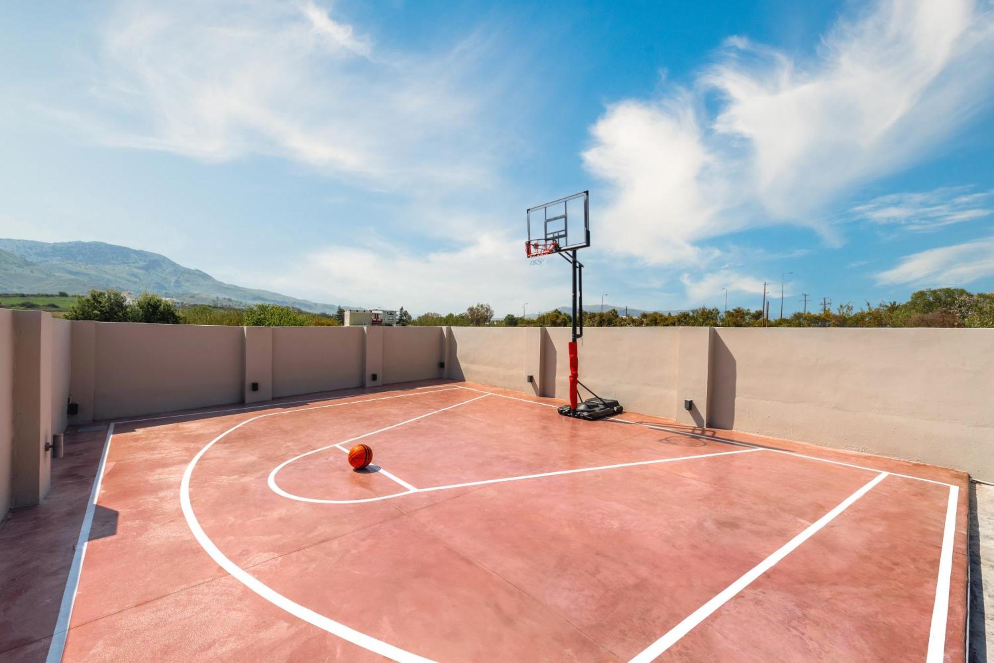 Hypnosis Beachside Villa With Private Heated Pool Georgioupoli Ngoại thất bức ảnh